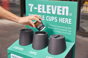 7-Eleven cracks coffee cup recycling