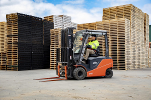 Recycling firm gets Smart with Toyota electric forklifts