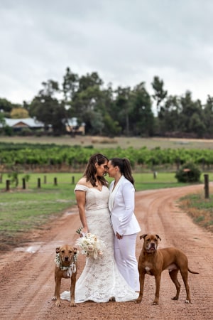 Kelly Pilgrim-Byrne: Australasia's Top Wedding Photographers 2022 &ndash; featured entry