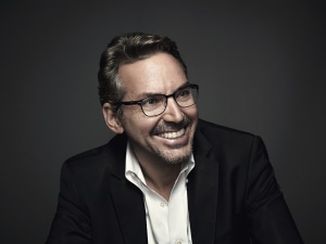 Our judges &ndash; Australasia's Top Emerging Photographers 2021 &ndash; Art Streiber