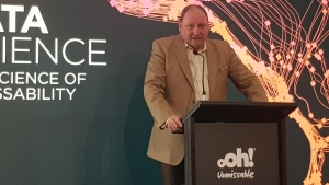Print stays as oOh! launches SmartReach 