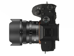 Sigma launches three new prime lenses