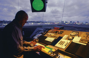 Defence Business: Onesky: All aboard for a single air traffic system | ADM October 2013