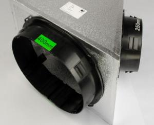 Clip-in spigots for duct board