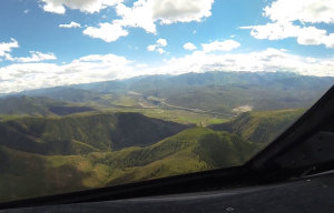 FRIDAY FLYING VIDEO: Gulfstream Approach to Aspen