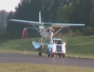 FRIDAY FLYING VIDEO: A Towed Take-off