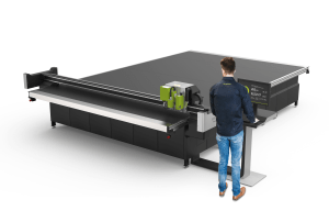 A digital cutting table for short-run heavy duty cartons