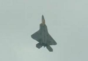 FRIDAY FLYING VIDEO: Raptor in Action