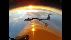 FRIDAY FLYING VIDEO: Gliding in France