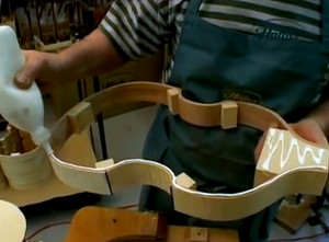 Making the Hofner Violin Bass