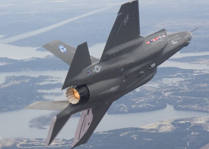 UK signs up for JSF test craft