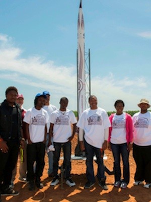 Tektronix Donates Oscilloscopes to Support NASA Rocket Design Education Program