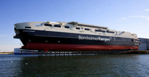 Austal launches largest catamaran