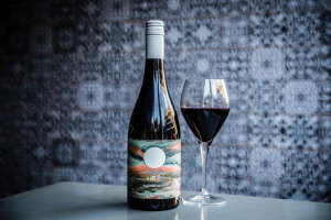 '80s wine brand returns with 31,000 unique labels