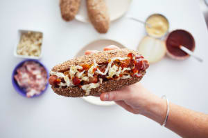 Cleaver's clean hot dog