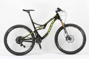 Pivot Mach 4 Carbon