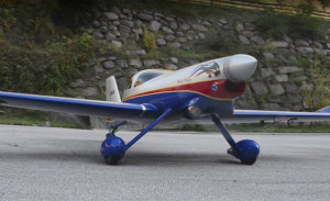 FRIDAY FLYING VIDEO: Pocket Rocket
