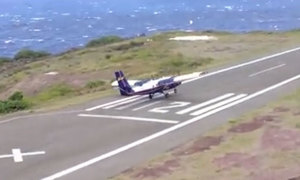 FRIDAY FLYING VIDEO: Saba Airport