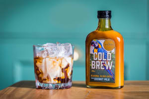 'Fluffy the Macaw' stars in cold brew coffee design