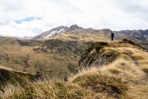 Video: How to simplify overly busy landscape photos