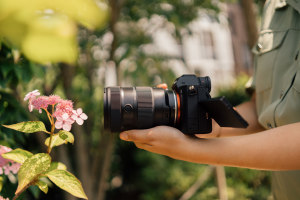 Tamron's 17-50mm F4 Di III VXD lens set to launch next week
