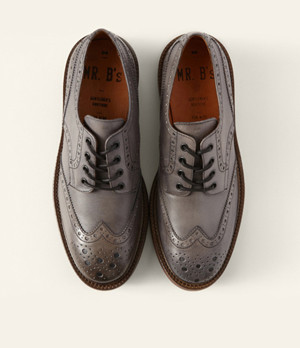 Aldo gets custom