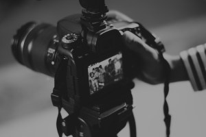 Prominent Melbourne photographer admits he was an &lsquo;abuser&rsquo; following harassment accusations