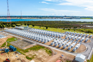Grid-scale battery opens 