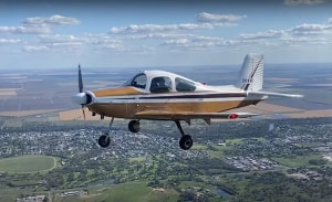 MONDAY FLYING VIDEO: Victa's only Aircruiser