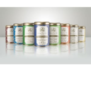 Traditional green tea with herbs