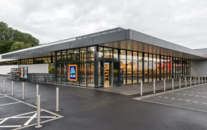 Aldi supermarket shelves HFCs for R290 heat pumps
