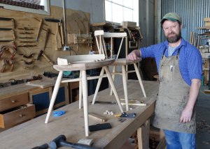 Bern Chandley, modern Windsor chairmaker