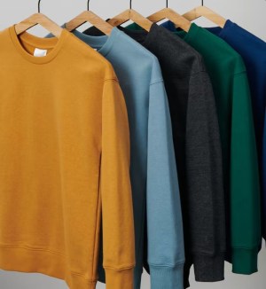Best & Less online sales drop, store sales level