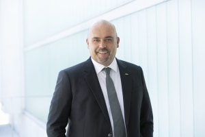 Sales partnership extended 