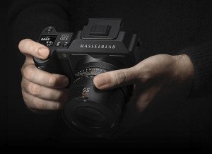 Hasselblad announced 100-megapixel medium format X2D + 3 new lenses