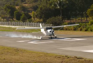 FRIDAY FLYING VIDEO: Blown tyre at St Barts