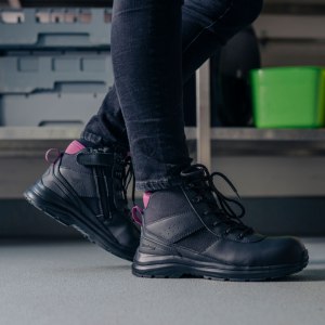 Blundstone expands women's range: "we&rsquo;re proud to support women in all trades"