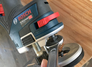 Bosch Cordless Trim Router &ndash; GKF 12V-8 Professional