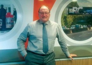 Half year revenue at oOh! tumbles by a third