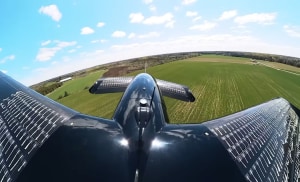 FRIDAY FLYING VIDEO: Cavorite X7