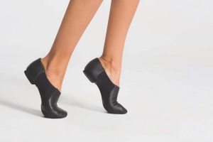 Capezio: Slip-on Hanami Wonder Jazz Shoe