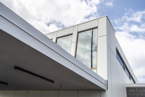 Solar chimneys save energy and lives 