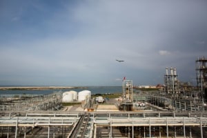 World's largest HFO facility begins operations