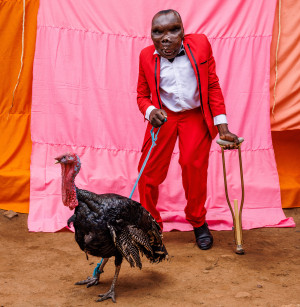 National Photographic Portrait Prize announces Art handler's prize