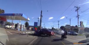 Melbourne motorcyclists' lucky escape 