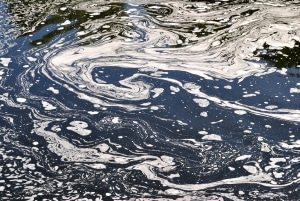 Screens to safeguard the environmental