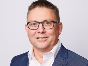 LIA TO TOUR IVE SILVERWATER SITE