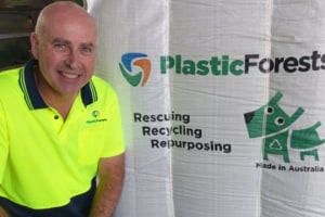 Industry meeting soft plastics export ban