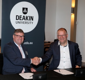 Deakin Uni and Hanwha strengthen partnership