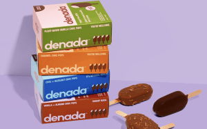 Denada shares the pop
